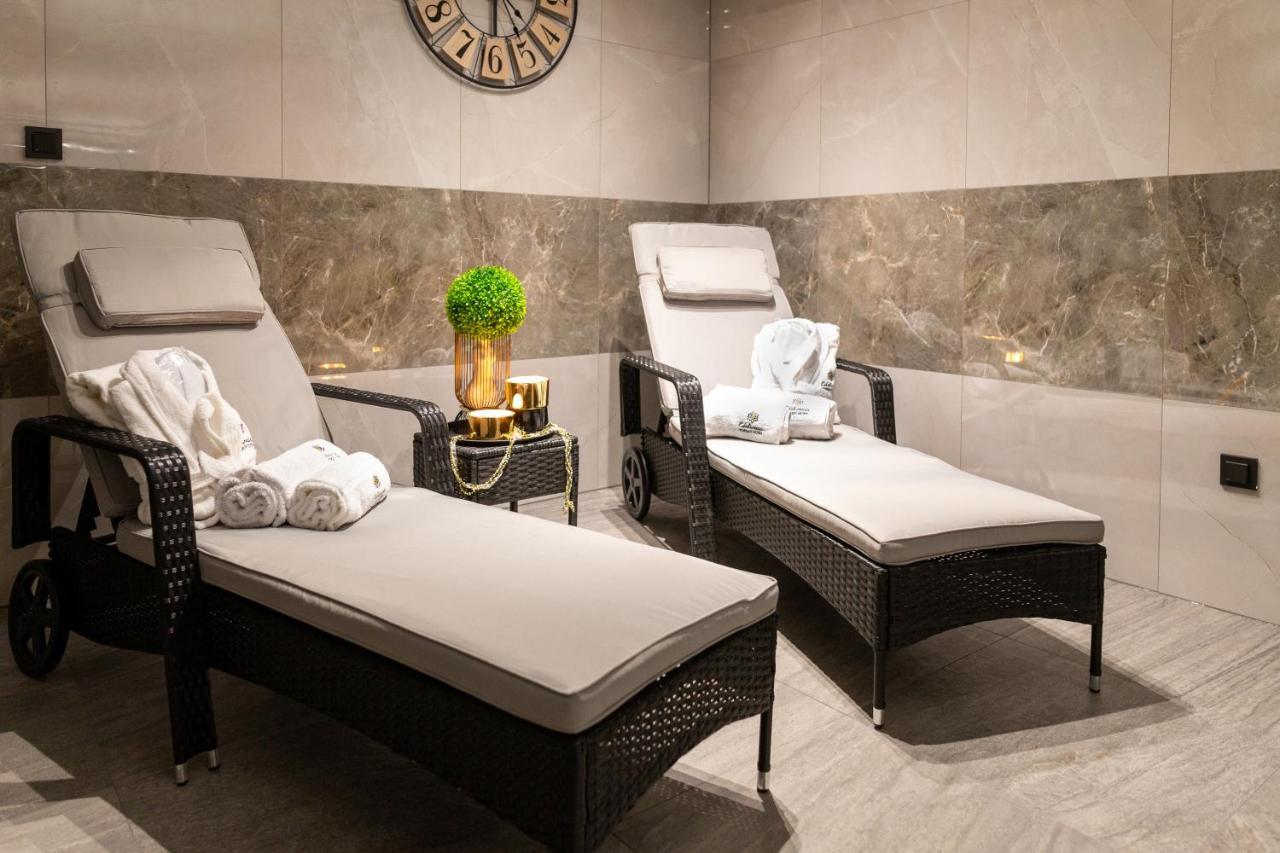 Wellness Hotel Edelweiss ลิเบอเรซ ภายนอก รูปภาพ